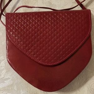 Gorgeous VTG Leather Crossbody Bag